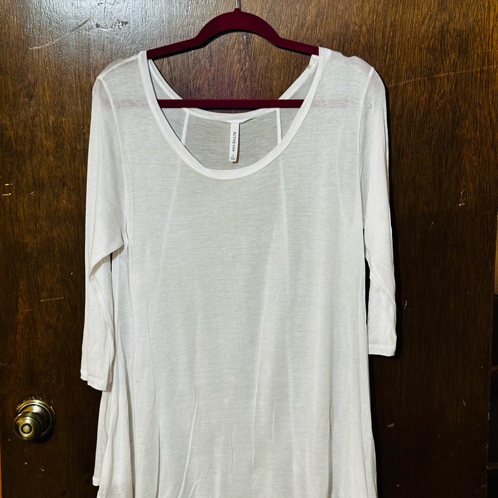 Active USA White Relaxed Tunic Top